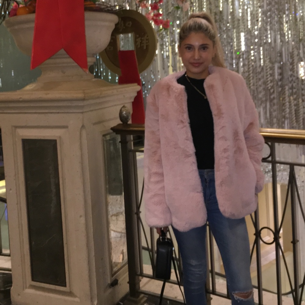 Meet your Posher, Sonni